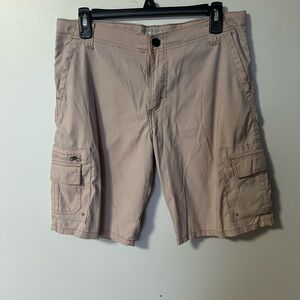 Wrangler Men's Light Tan Cargo Shorts
